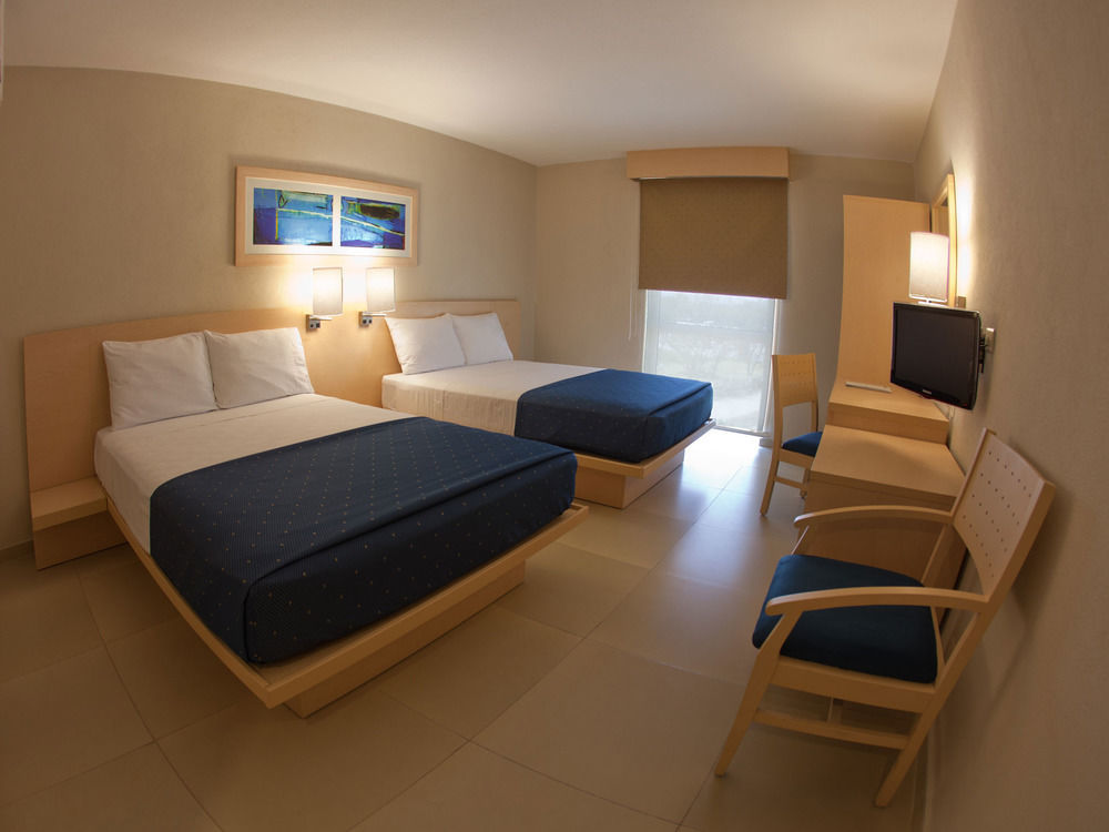 City Express By Marriott ميريدا المظهر الخارجي الصورة